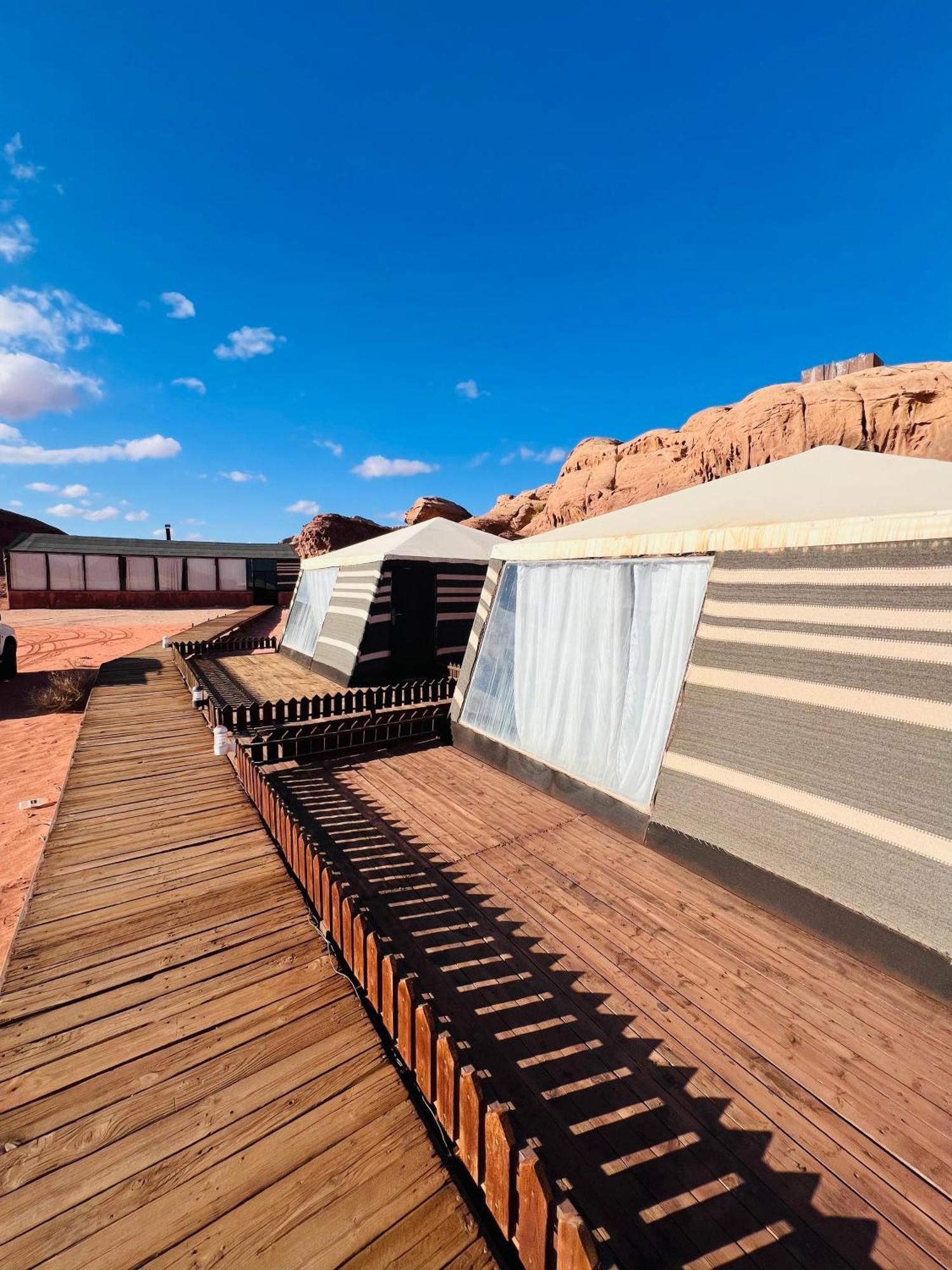 Wadi Rum Sunrise Camp 외부 사진